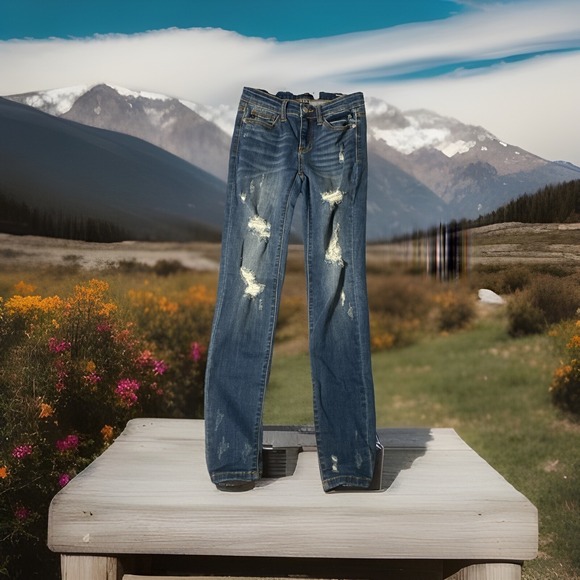 Judy Blue Skinny Fit Distressed Stretch‎ Jeans Size 3/26 Ankle - Picture 1 of 4